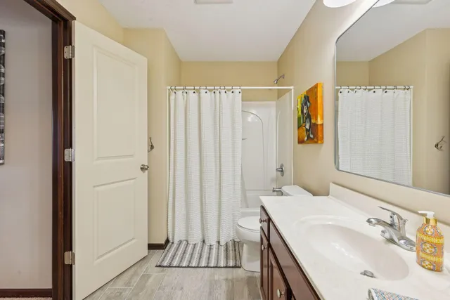 $825,000 | 18197 80th Place North, Maple Grove, MN 55311