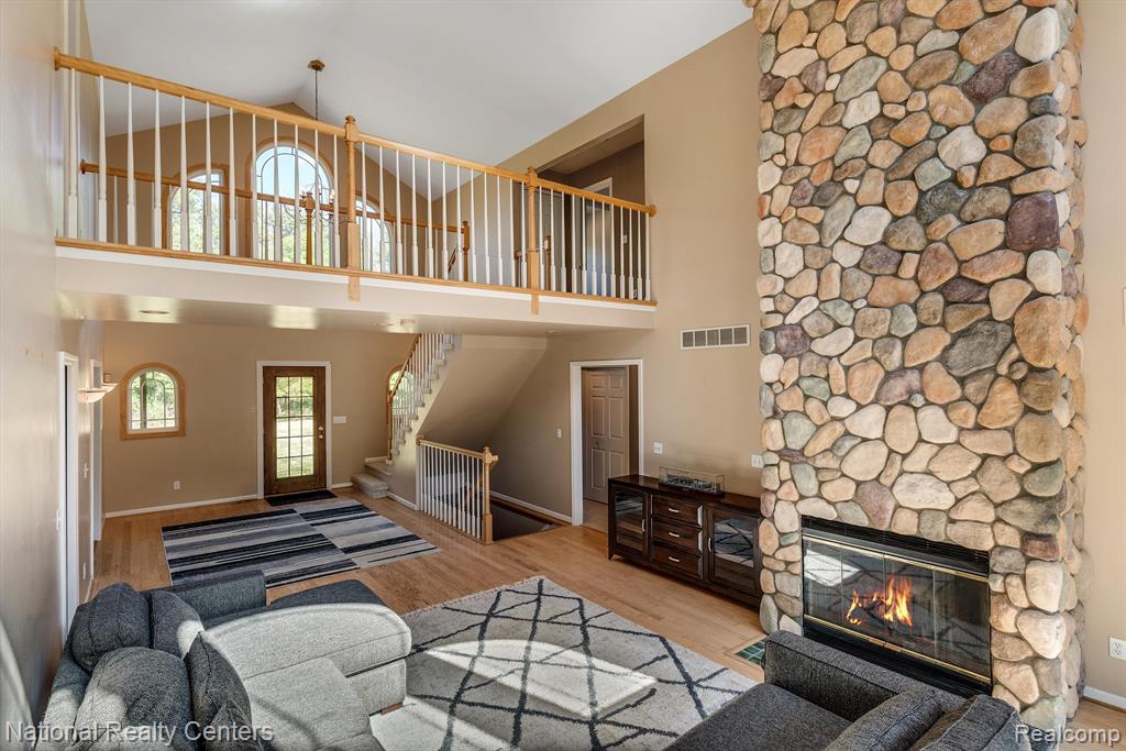 68905 8 Mile Road South Lyon, MI 48178 - Photo 10 of 72 Gallery Image 10