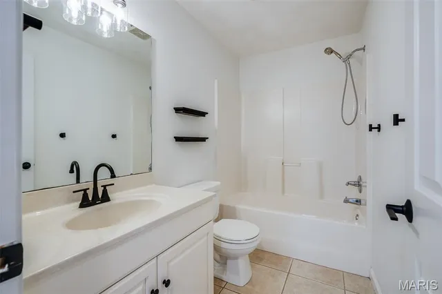 $520,000 | 109 Callaway Court, O'Fallon, IL 62269