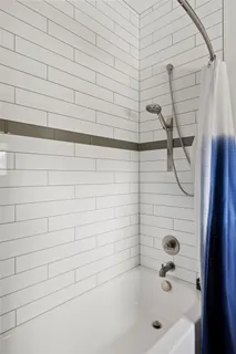 $2,400,000 | 22 Margranita Crescent, Austin, TX 78703