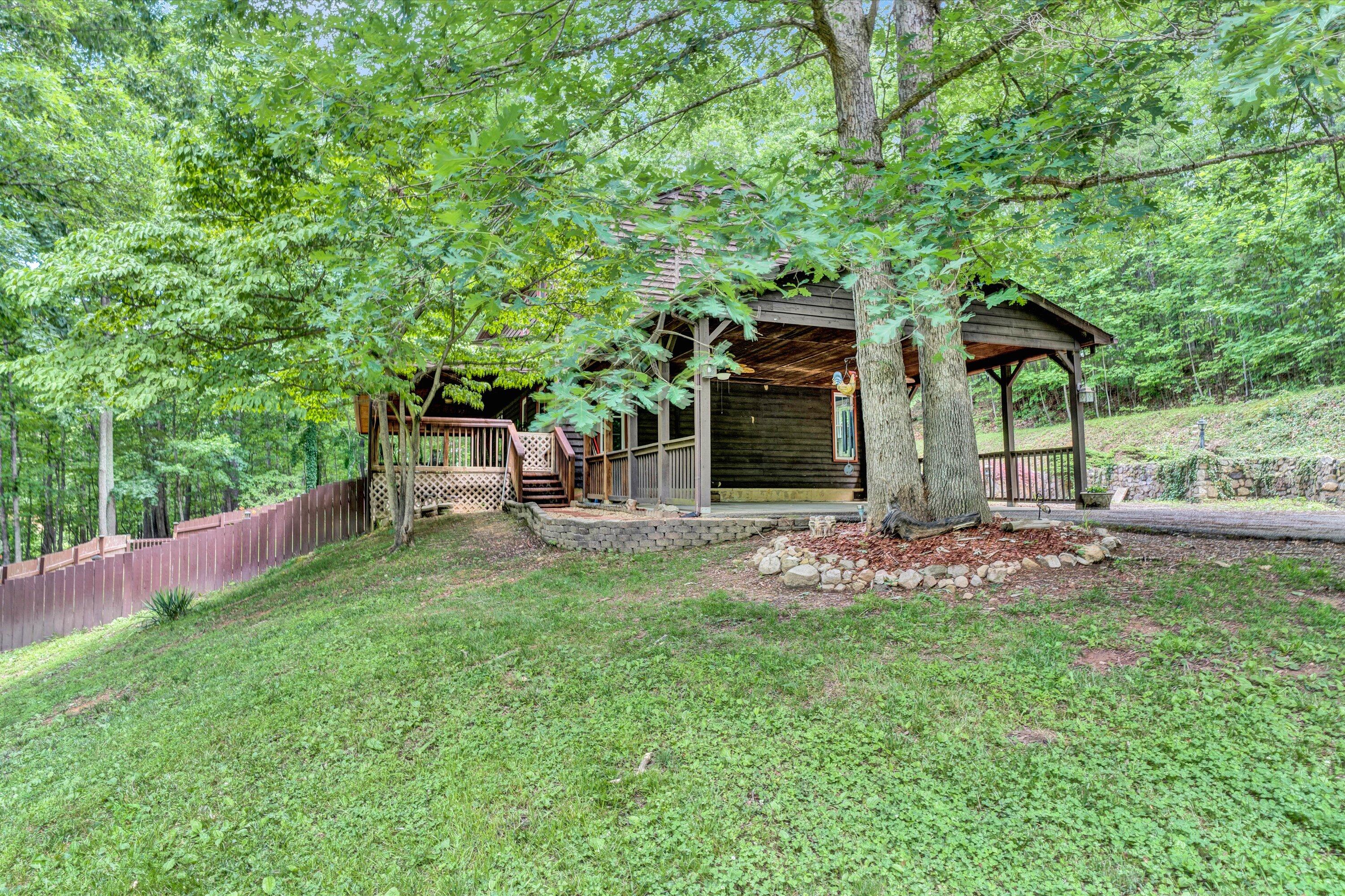 2270 Pico Road Buchanan, VA 24066 - Photo 42 of 47 a view of a chair and table in backyard of the house