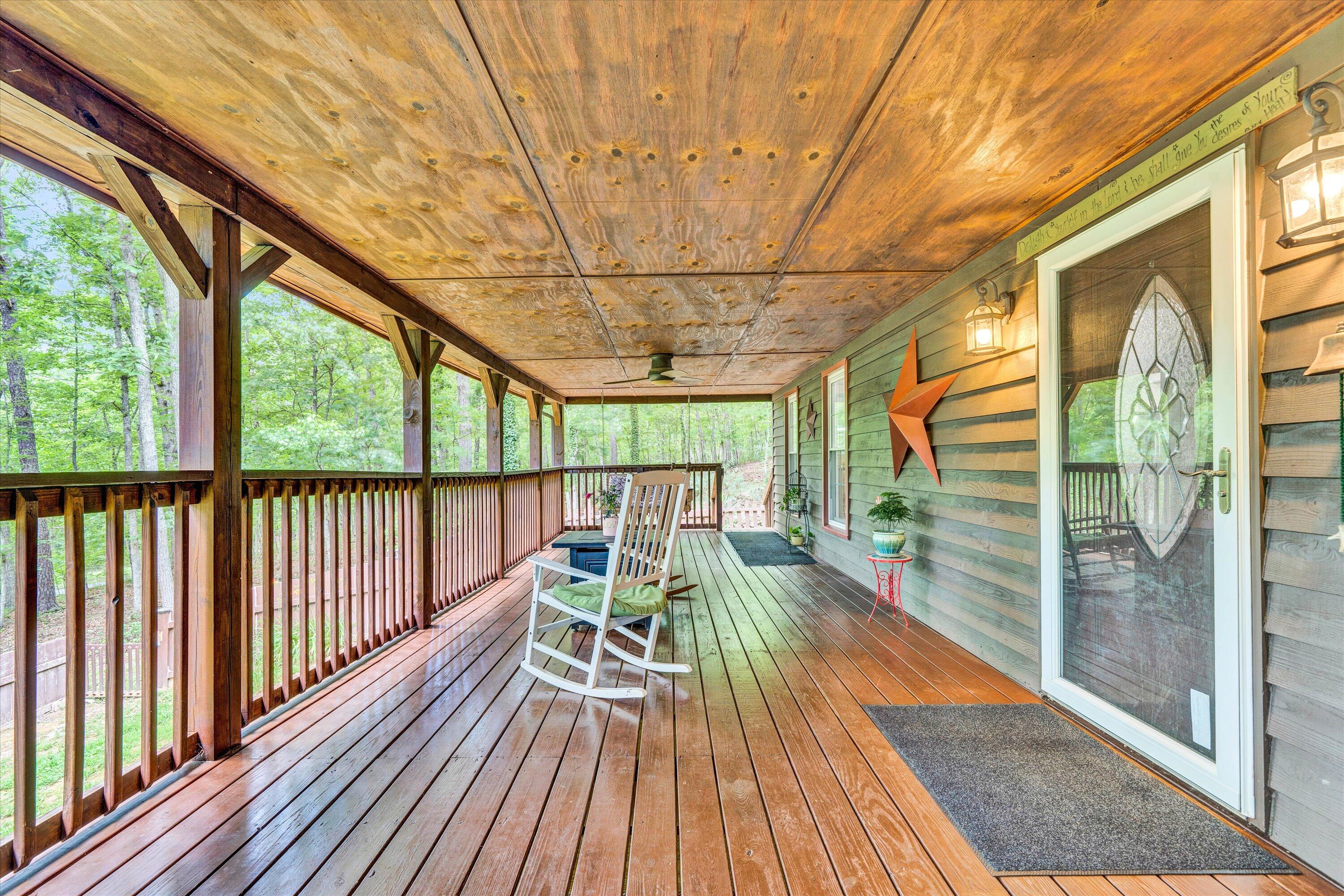 2270 Pico Road Buchanan, VA 24066 - Photo 44 of 47 a view of porch with seating space