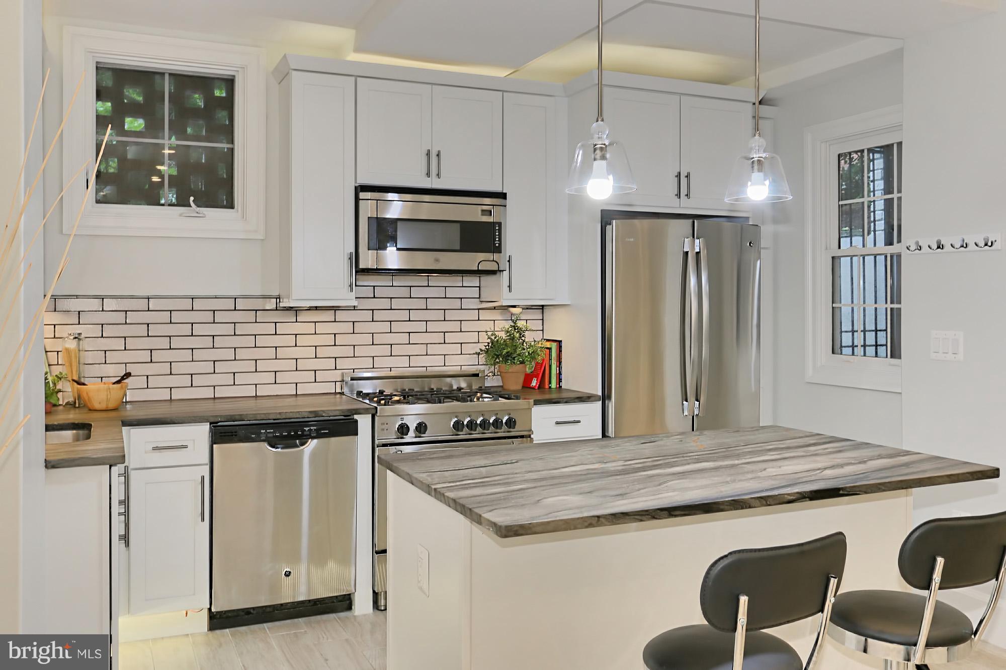 1922 Belmont Road Northwest, Unit 1 Washington, DC 20009 - Photo 9 of 22 Kitchen