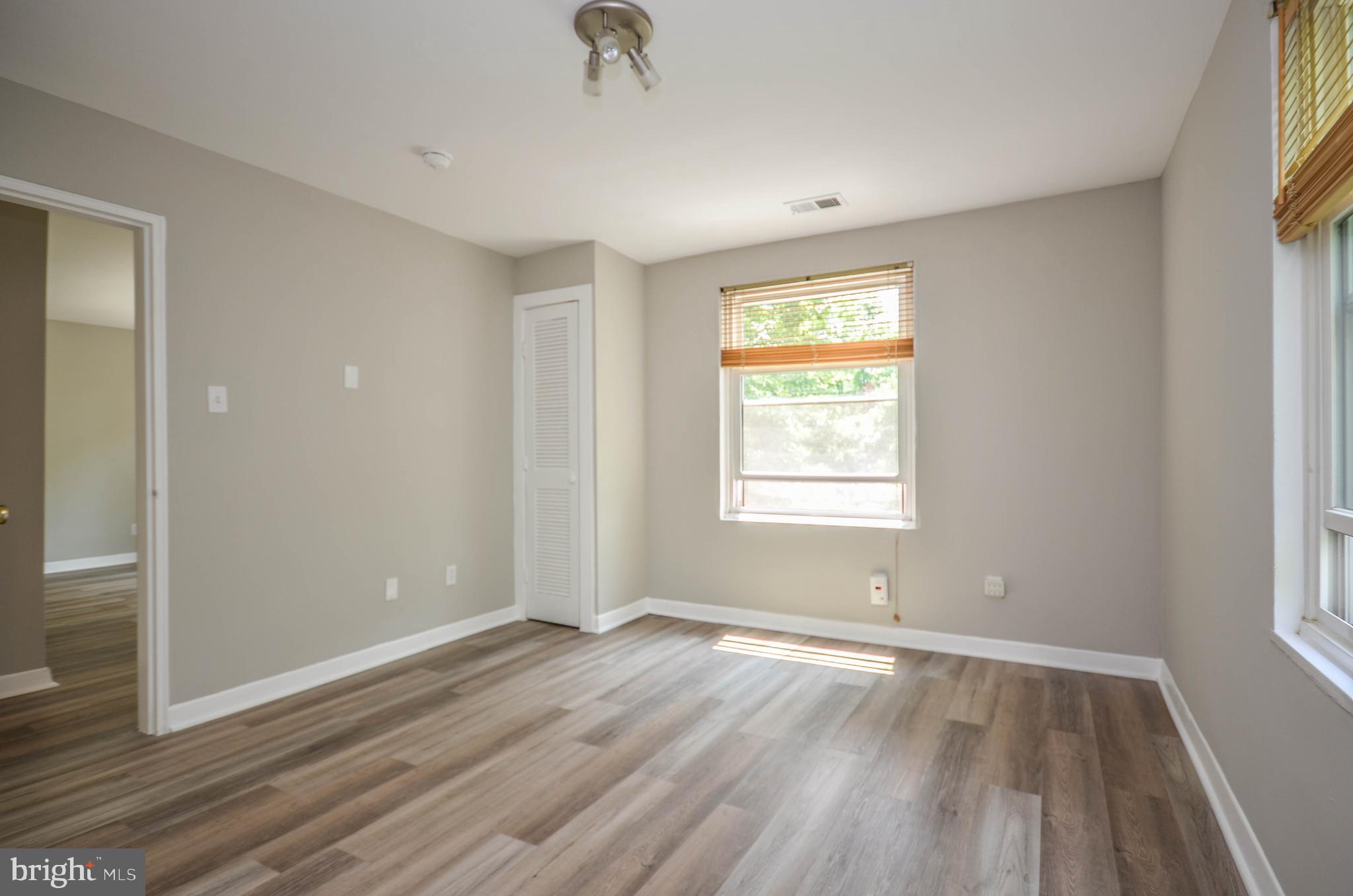4840 MacArthur Boulevard Northwest, Unit 404 Washington, DC 20007 - Photo 11 of 19