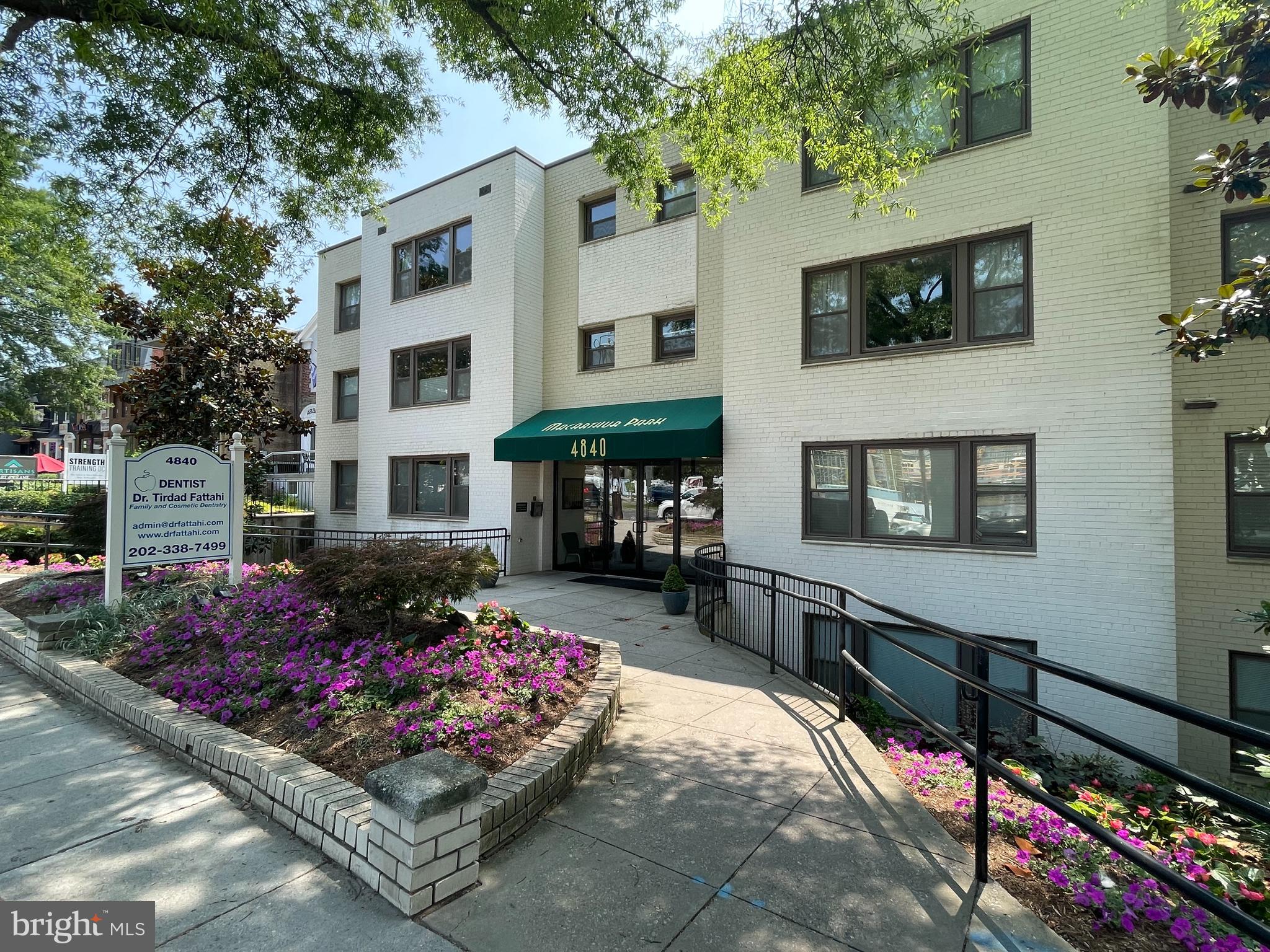 4840 MacArthur Boulevard Northwest, Unit 404 Washington, DC 20007 - Photo 19 of 19