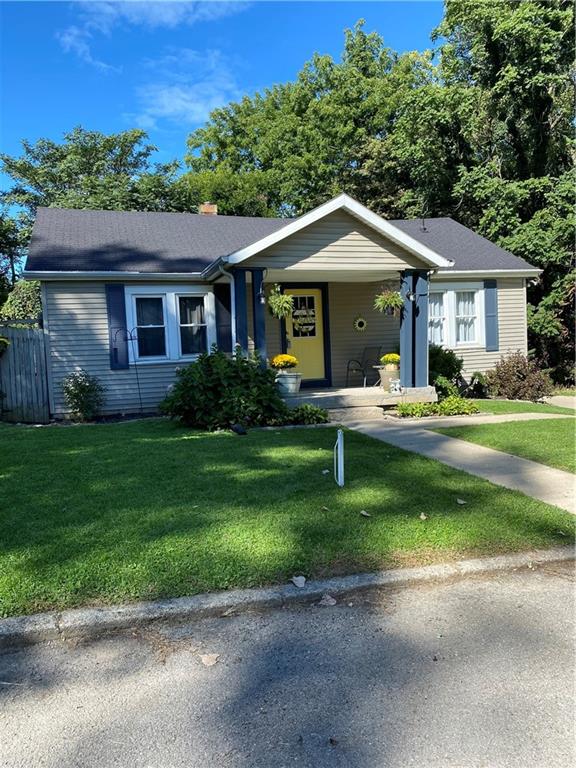 9 Dixie Drive Anderson, IN 46016 - Photo 2 of 32
