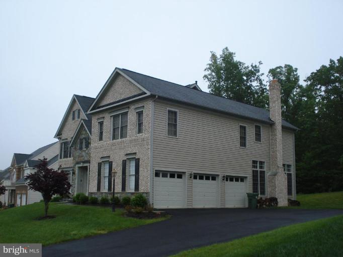 18546 Kerill Road Triangle, VA 22172 - Photo 3 of 17 Exterior #3