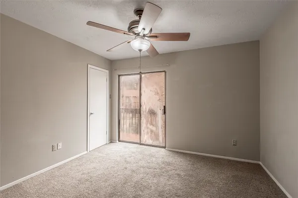 $1,250 | 2521 Crosstimbers Street, Unit D1, Huntsville, TX 77320