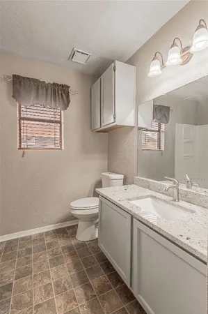 $1,250 | 2521 Crosstimbers Street, Unit D1, Huntsville, TX 77320