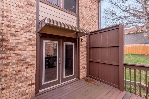 $1,250 | 2521 Crosstimbers Street, Unit D1, Huntsville, TX 77320