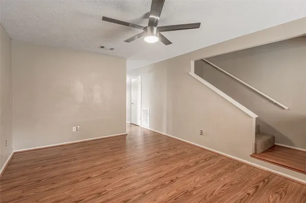 $1,250 | 2521 Crosstimbers Street, Unit D1, Huntsville, TX 77320