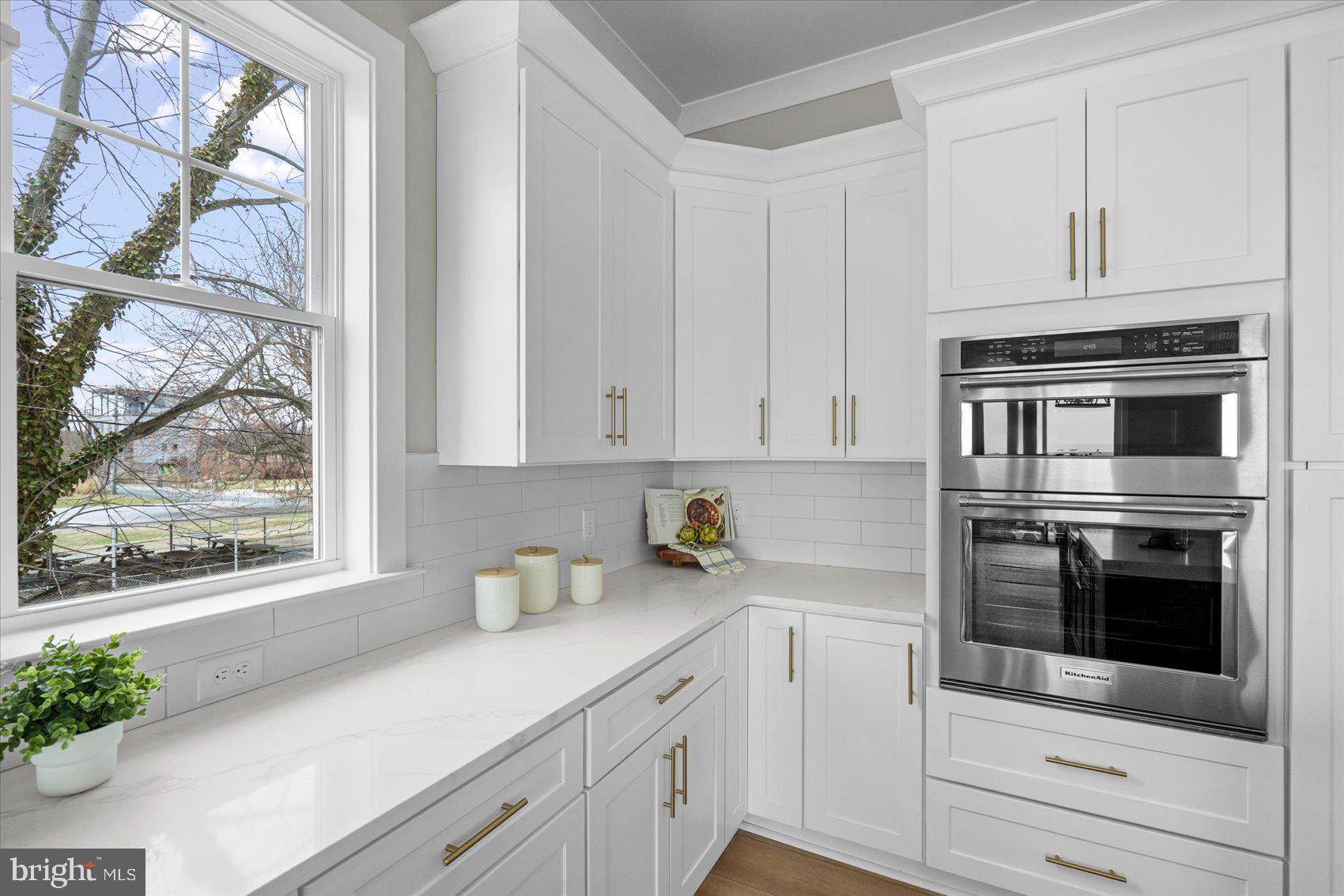 8823 Chesapeake Avenue Sparrows Point, MD 21219 - Photo 18 of 92