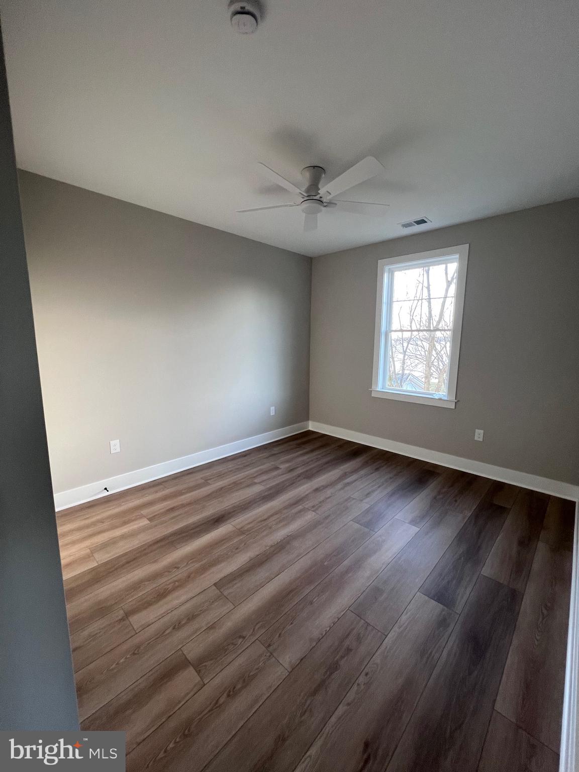 8823 Chesapeake Avenue Sparrows Point, MD 21219 - Photo 19 of 92