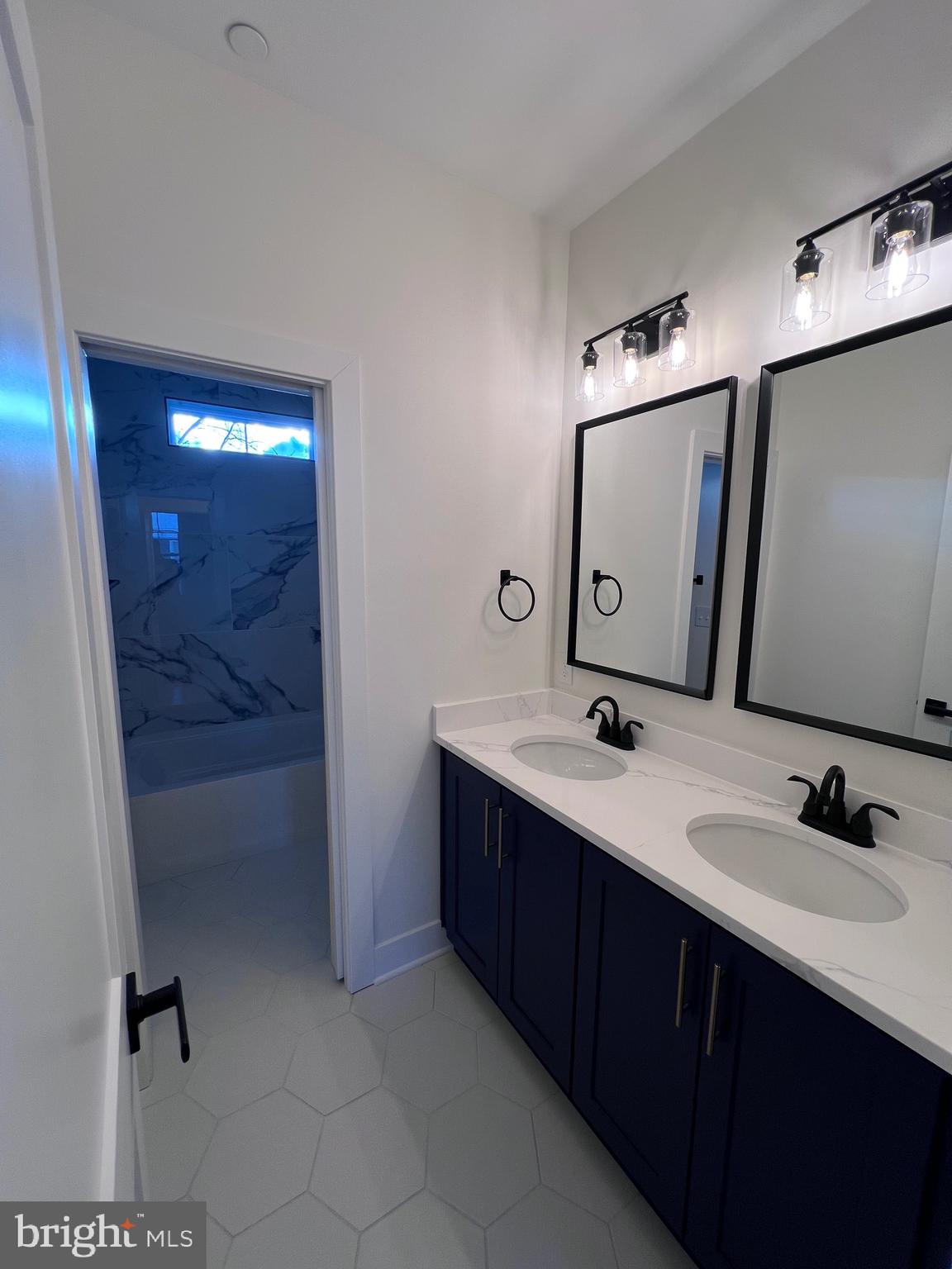 8823 Chesapeake Avenue Sparrows Point, MD 21219 - Photo 21 of 92