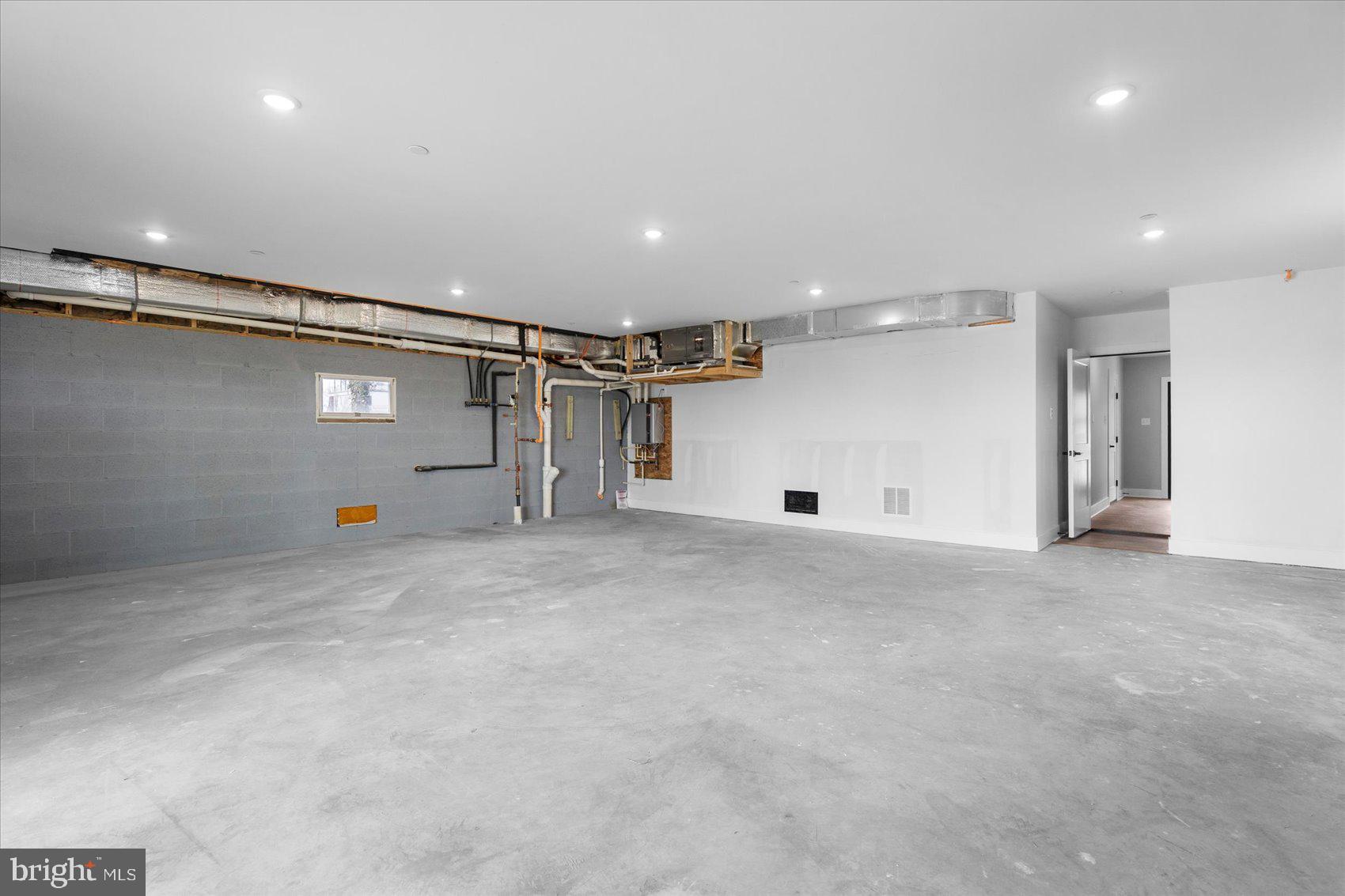 8823 Chesapeake Avenue Sparrows Point, MD 21219 - Photo 40 of 92