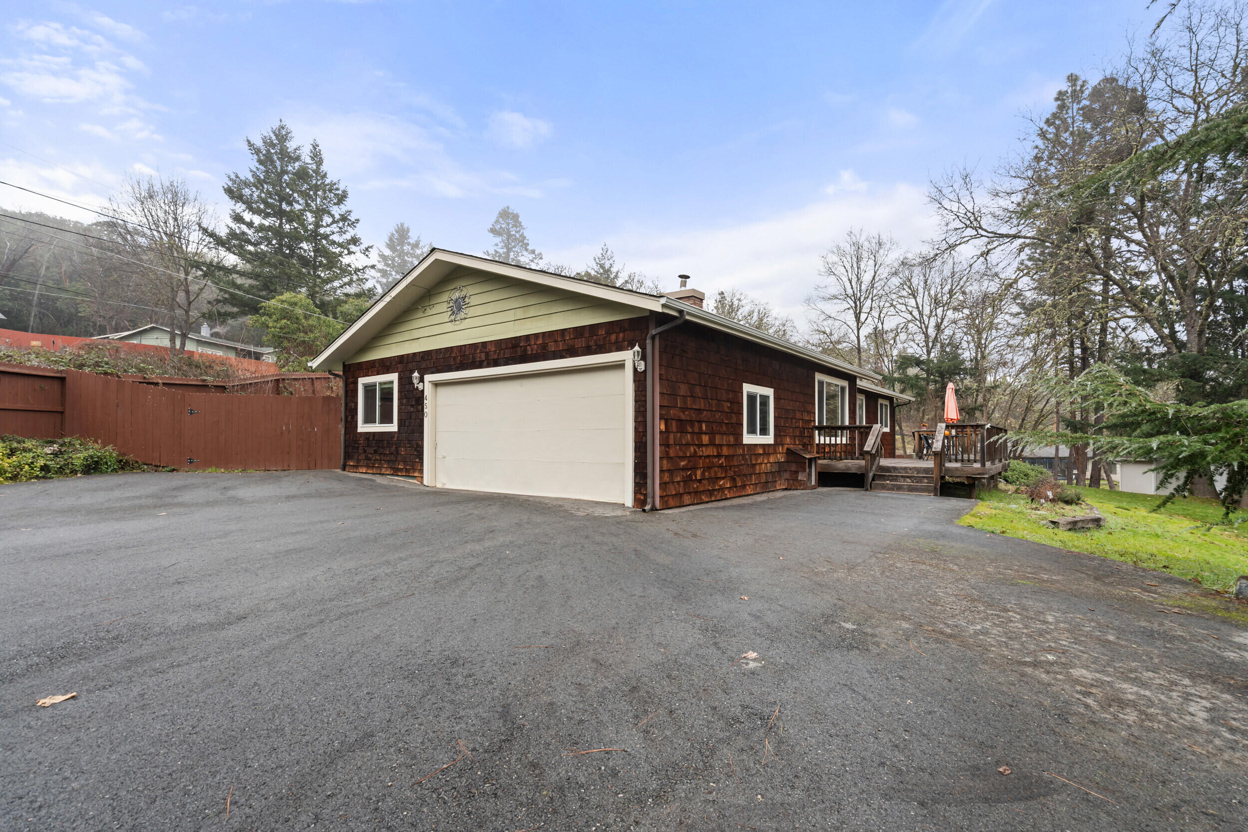 450 Crestview Loop Grants Pass, OR 97527 - Photo 26 of 29 26_450 crestview loop, grants pass, or 9