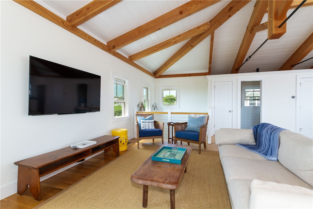 290 Spring Street Block Island, RI 02807 - Photo 18 of 44