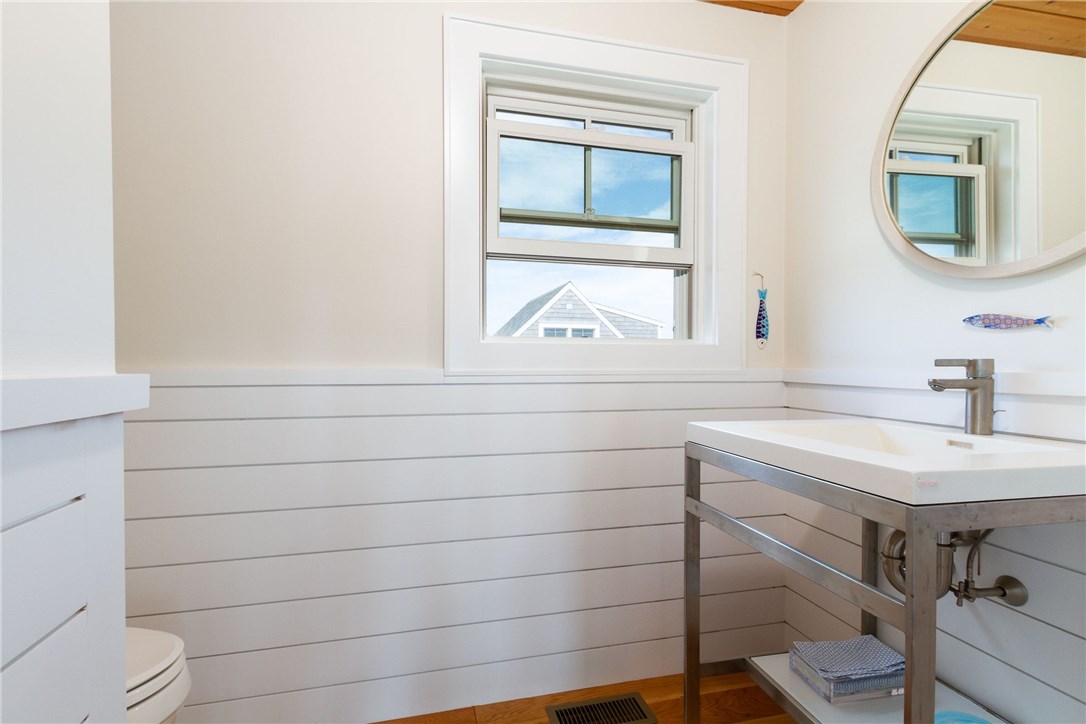 290 Spring Street Block Island, RI 02807 - Photo 19 of 44