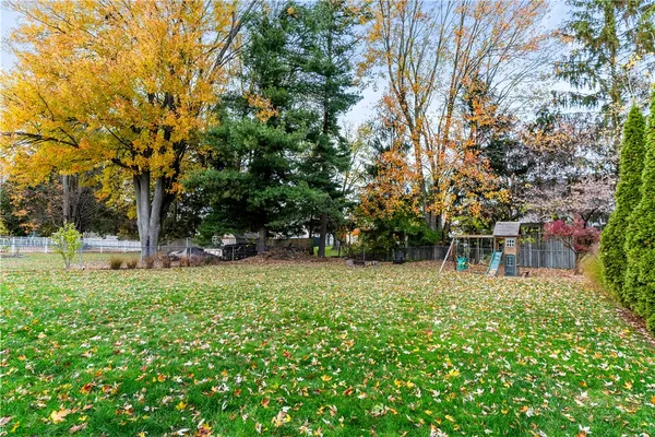 $299,000 | 46 Country Lane, Penfield, NY 14526