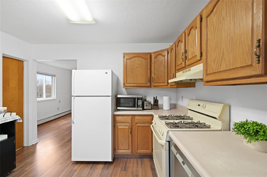 54 Price Road Presto, PA 15142 - Photo 14 of 44 Side B Kitchen