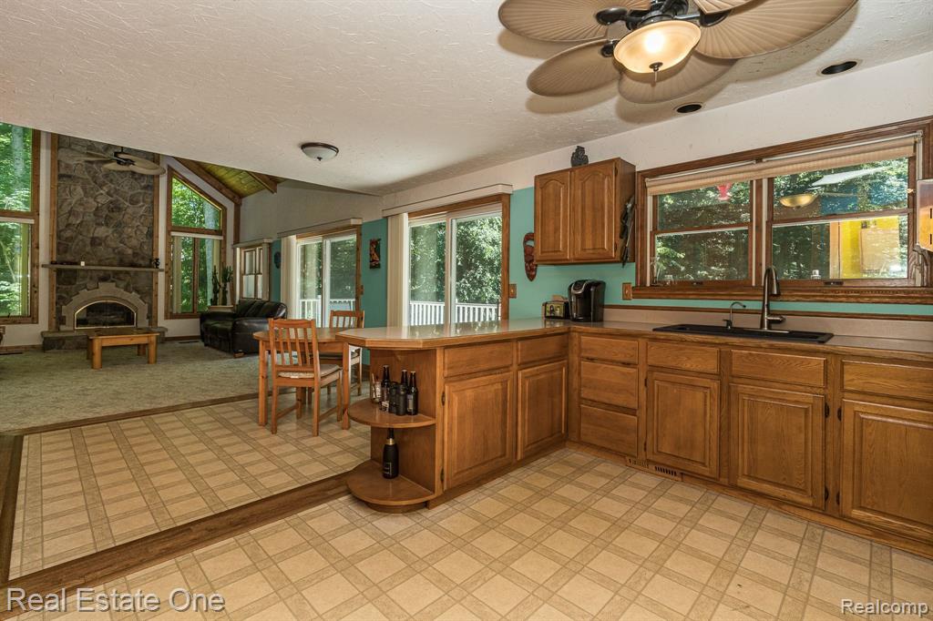 3241 Hosner Road Dryden, MI 48428 - Photo 10 of 37