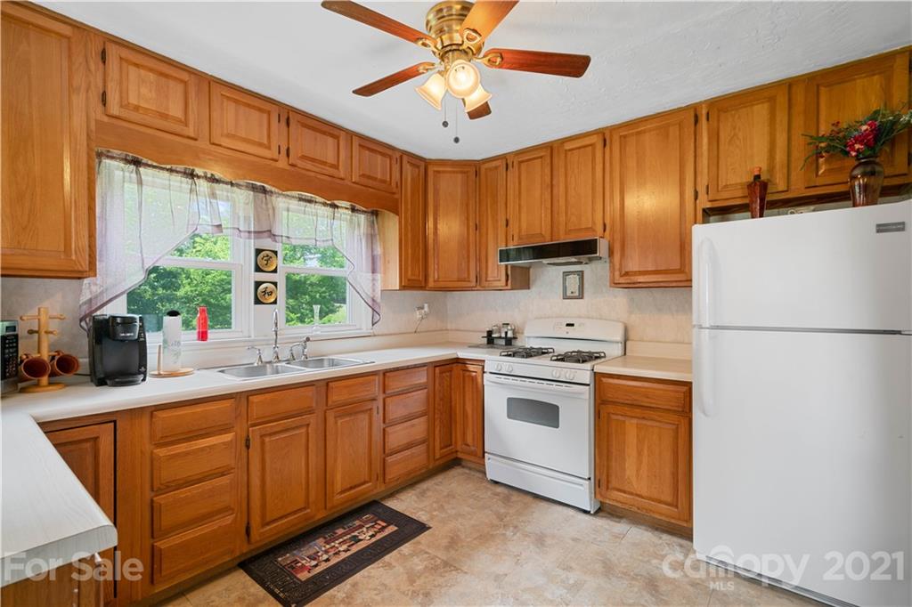 118 State Rd S-29-497 Kershaw, SC 29067 - Photo 7 of 36 Gallery Image 7