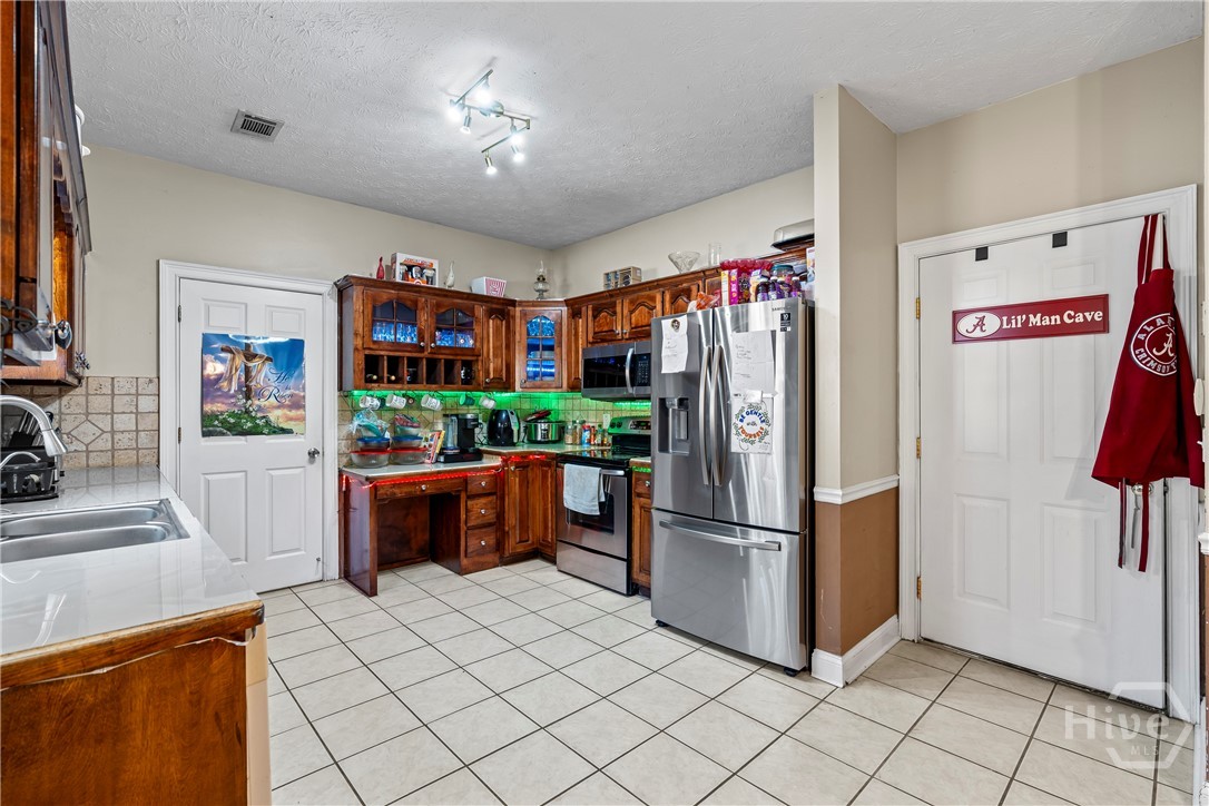 2498 Highway 212 Covington, GA 30016 - Photo 14 of 74