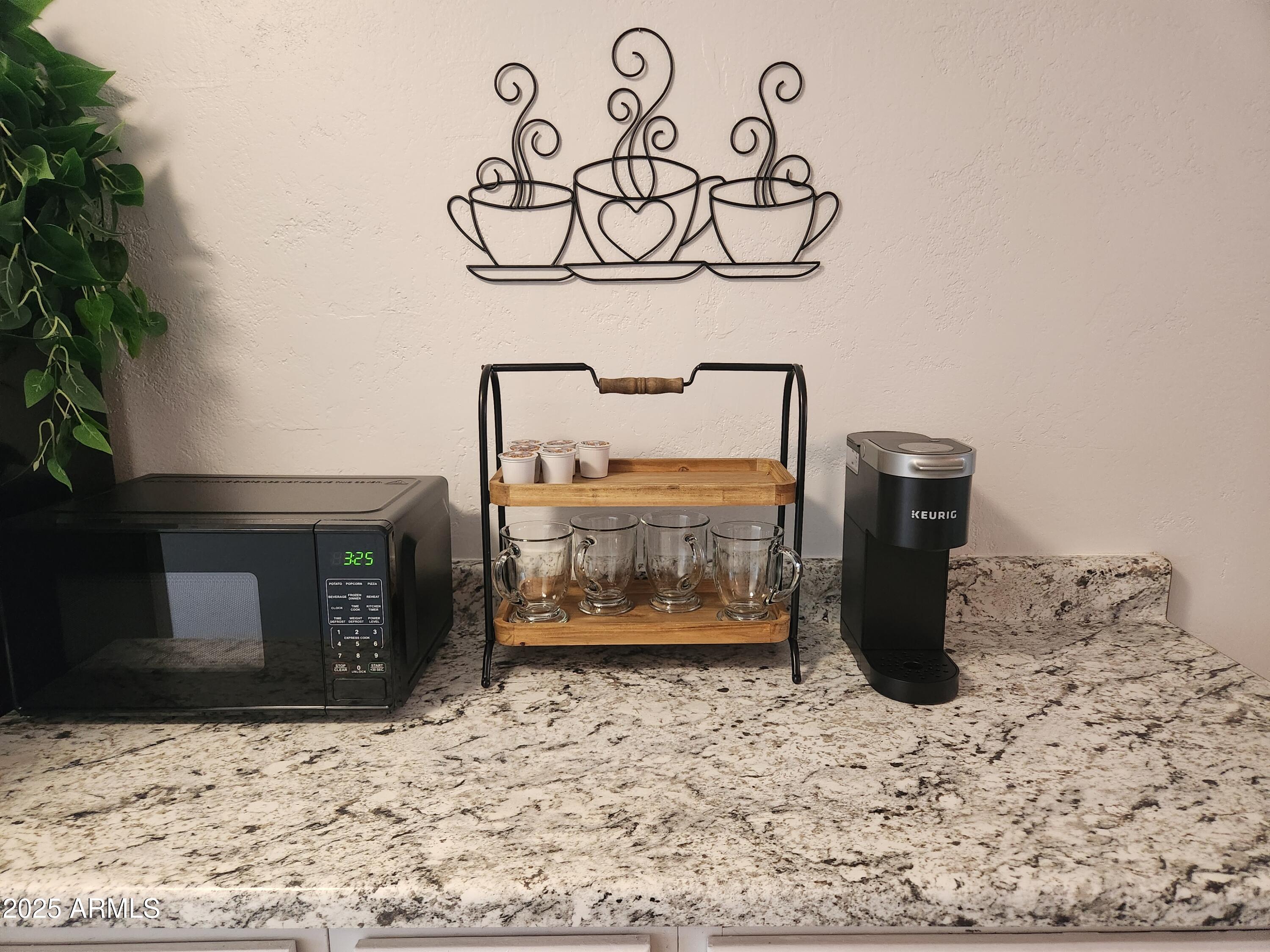 299 South Oregon Street, Unit 4 Chandler, AZ 85225 - Photo 16 of 39 a view of a fireplace