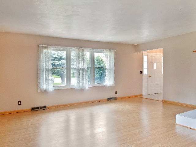4602 Rainbow Ridge Rockford, IL 61109 - Photo 13 of 25 Gallery Image 13