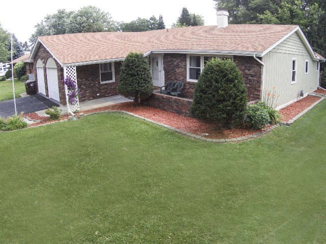 4602 Rainbow Ridge Rockford, IL 61109 - Photo 2 of 25 Gallery Image 2