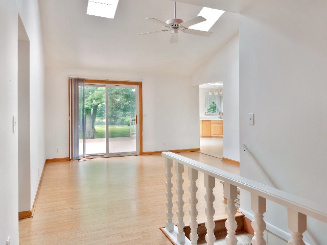 4602 Rainbow Ridge Rockford, IL 61109 - Photo 5 of 25 Gallery Image 5