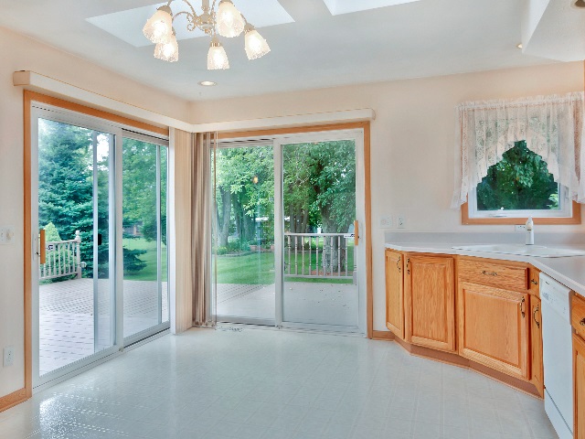 4602 Rainbow Ridge Rockford, IL 61109 - Photo 10 of 25 Gallery Image 10