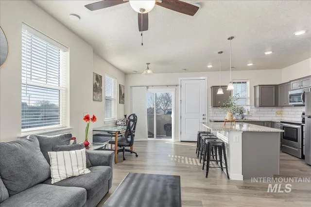$335,000 | 2329 East Spice Loop, Unit 1, Nampa, ID 83687