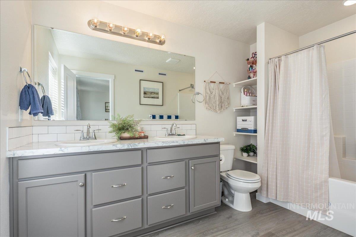 2329 East Spice Loop, Unit 1 Nampa, ID 83687 - Photo 25 of 45