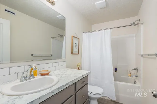 $335,000 | 2329 East Spice Loop, Unit 1, Nampa, ID 83687