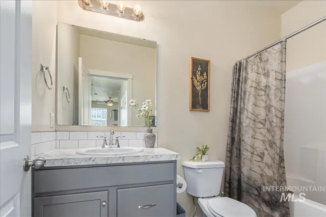 $335,000 | 2329 East Spice Loop, Unit 1, Nampa, ID 83687