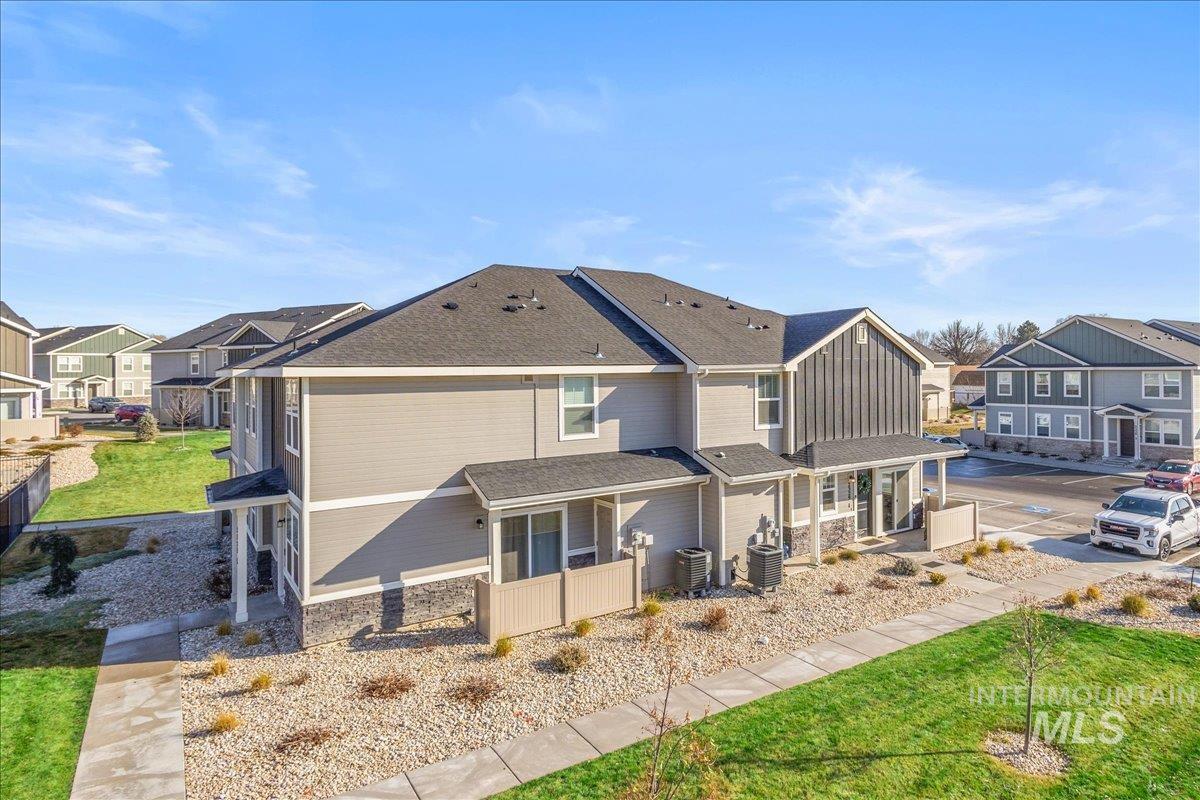2329 East Spice Loop, Unit 1 Nampa, ID 83687 - Photo 38 of 45