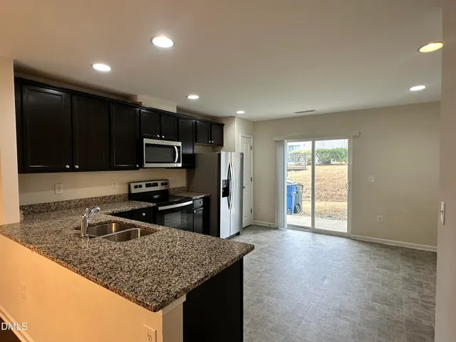 $1,725 | 4014 Tresco Crossing, Raleigh, NC 27616