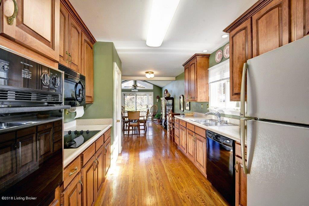 2315 Branning Road Louisville, KY 40222 - Photo 2 of 39 2