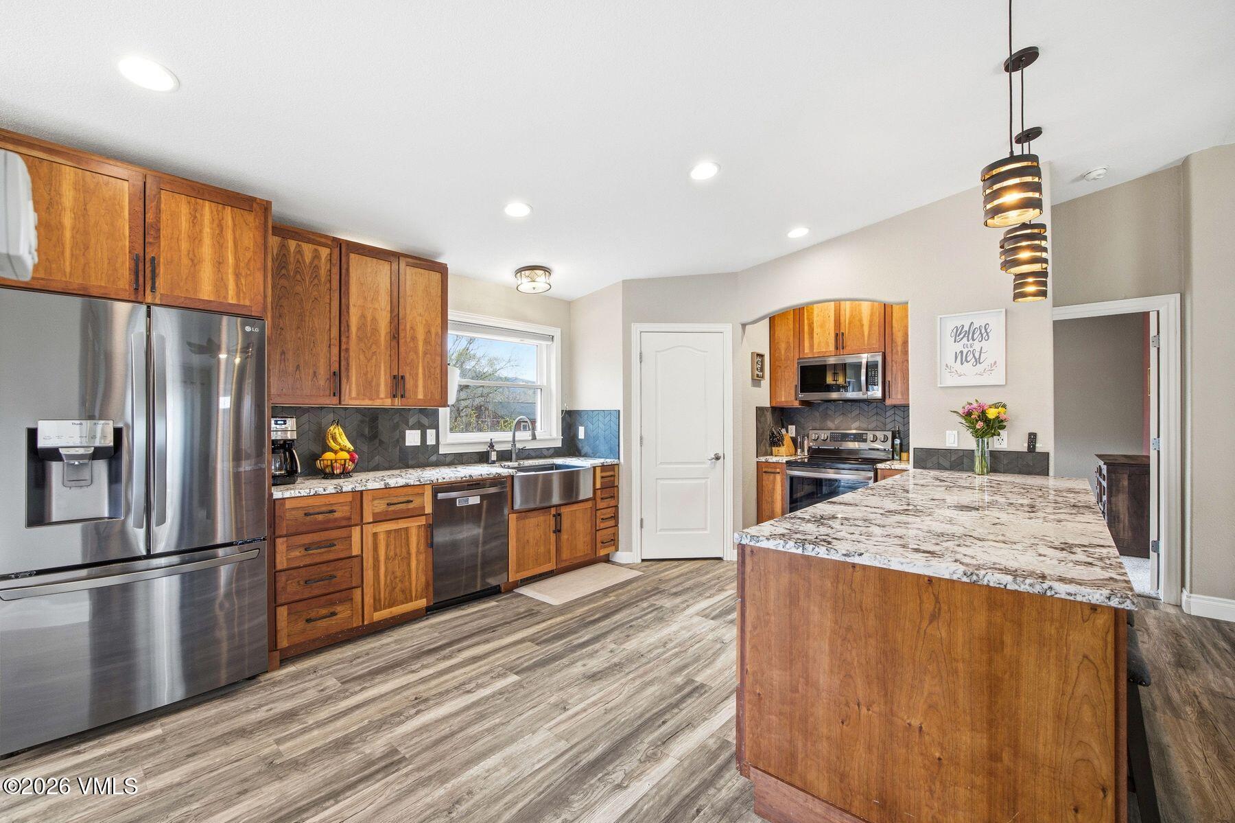 376 Blacksmith Road Eagle, CO 81631 - Photo 11 of 35 376 Blacksmith Primary Kitchen