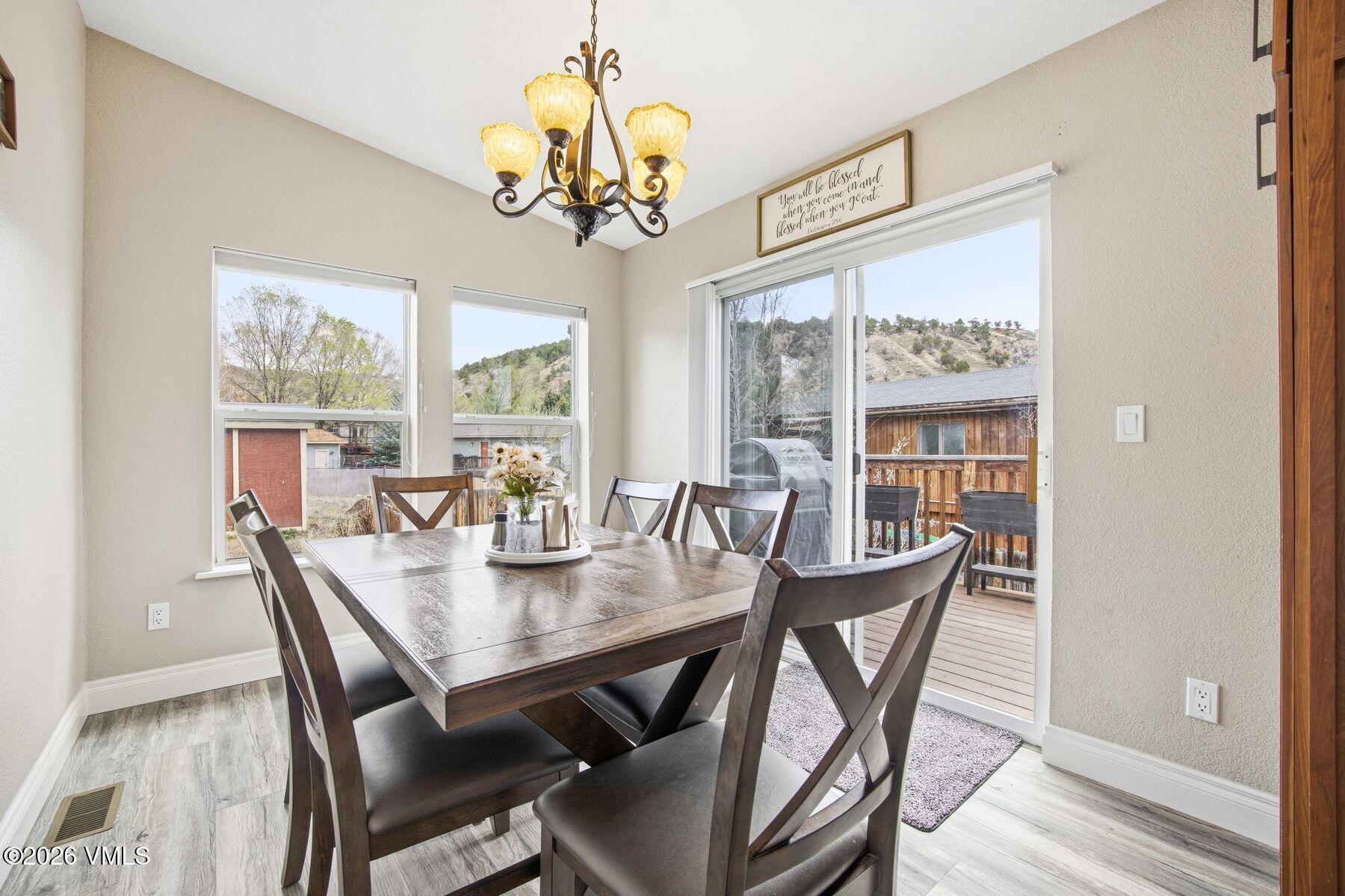 376 Blacksmith Road Eagle, CO 81631 - Photo 13 of 35 376 Blacksmith Primary Dining