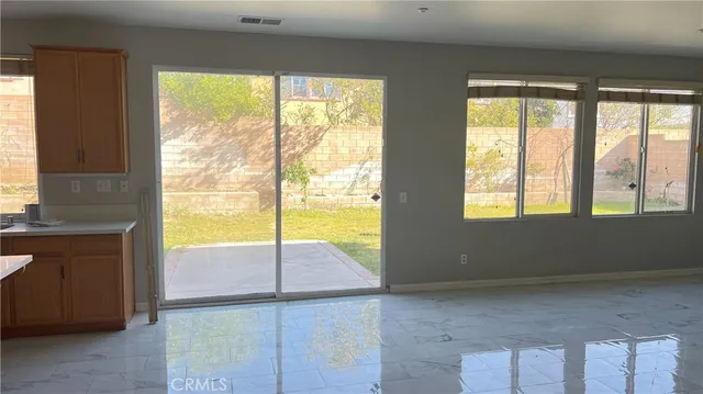 $5,500 | 7575 Lime Avenue, Fontana, CA 92336