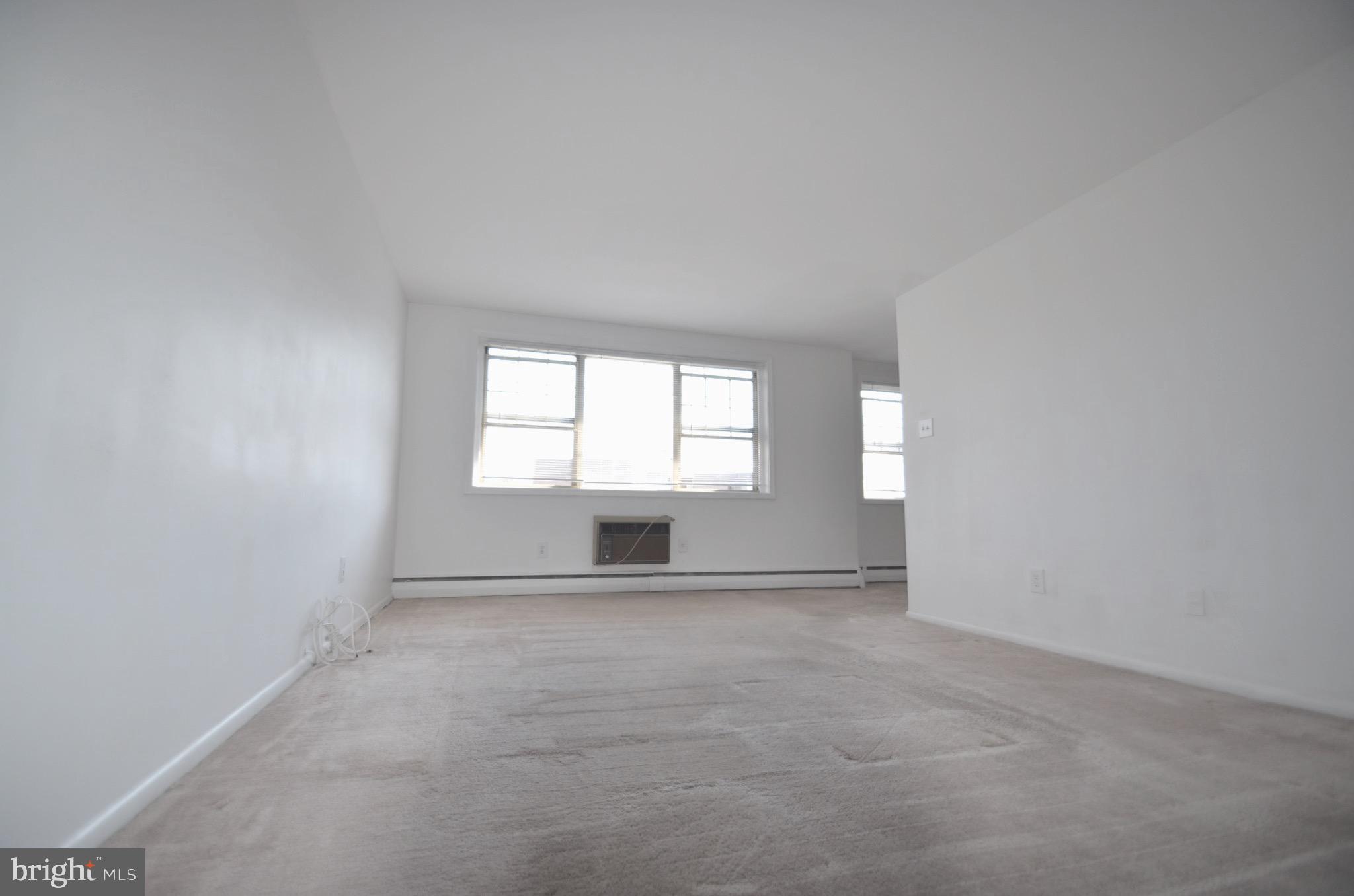 383 Lakeside Road, Unit 301 Ardmore, PA 19003 - Photo 13 of 20 Living Room