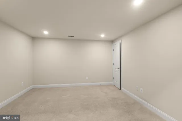 $4,800 | 23766 Kilkerran Drive, Aldie, VA 20105