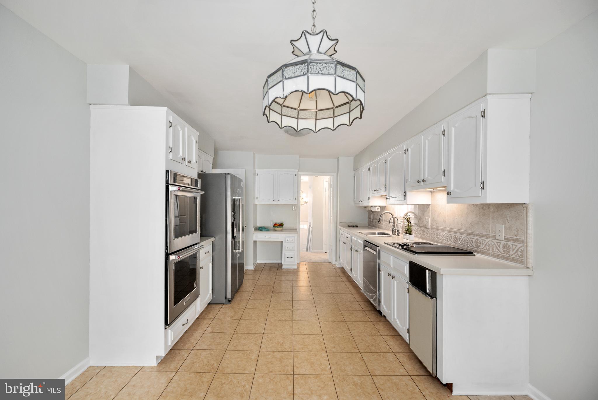 8202 Rushing Creek Drive Springfield, VA 22153 - Photo 16 of 44 Just installed new appliances