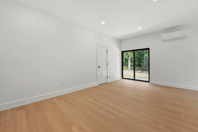 $979,000 | 29 Carriage Hill Lane, South Berwick, ME 03908