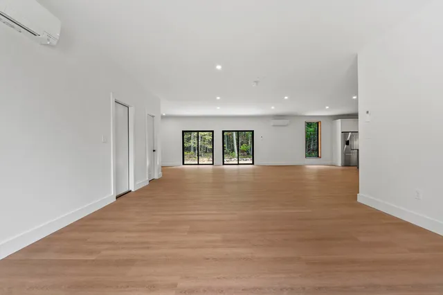 $979,000 | 29 Carriage Hill Lane, South Berwick, ME 03908