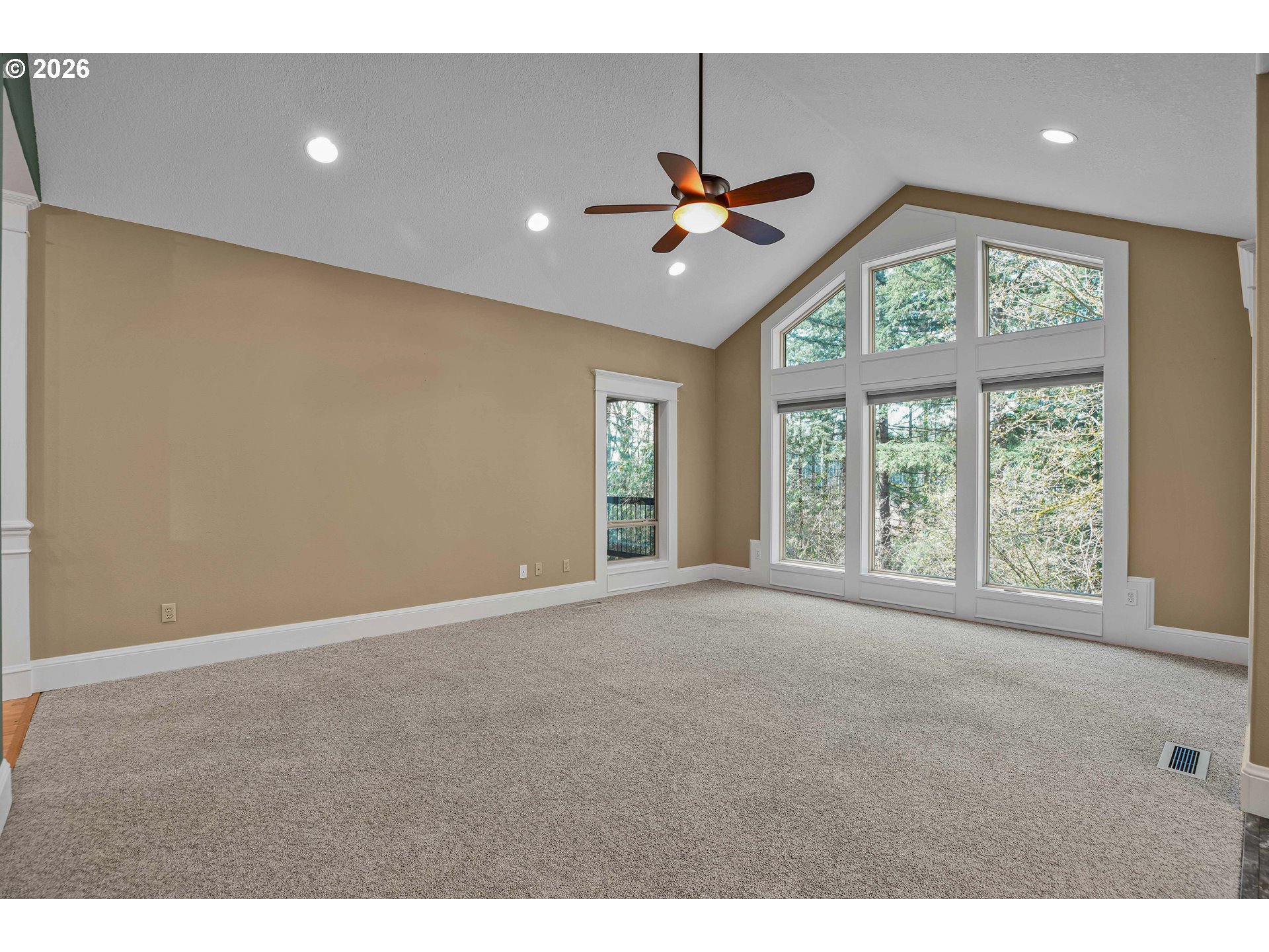 15308 Northeast Bonanza Road Brush Prairie, WA 98606 - Photo 11 of 45 Living Room