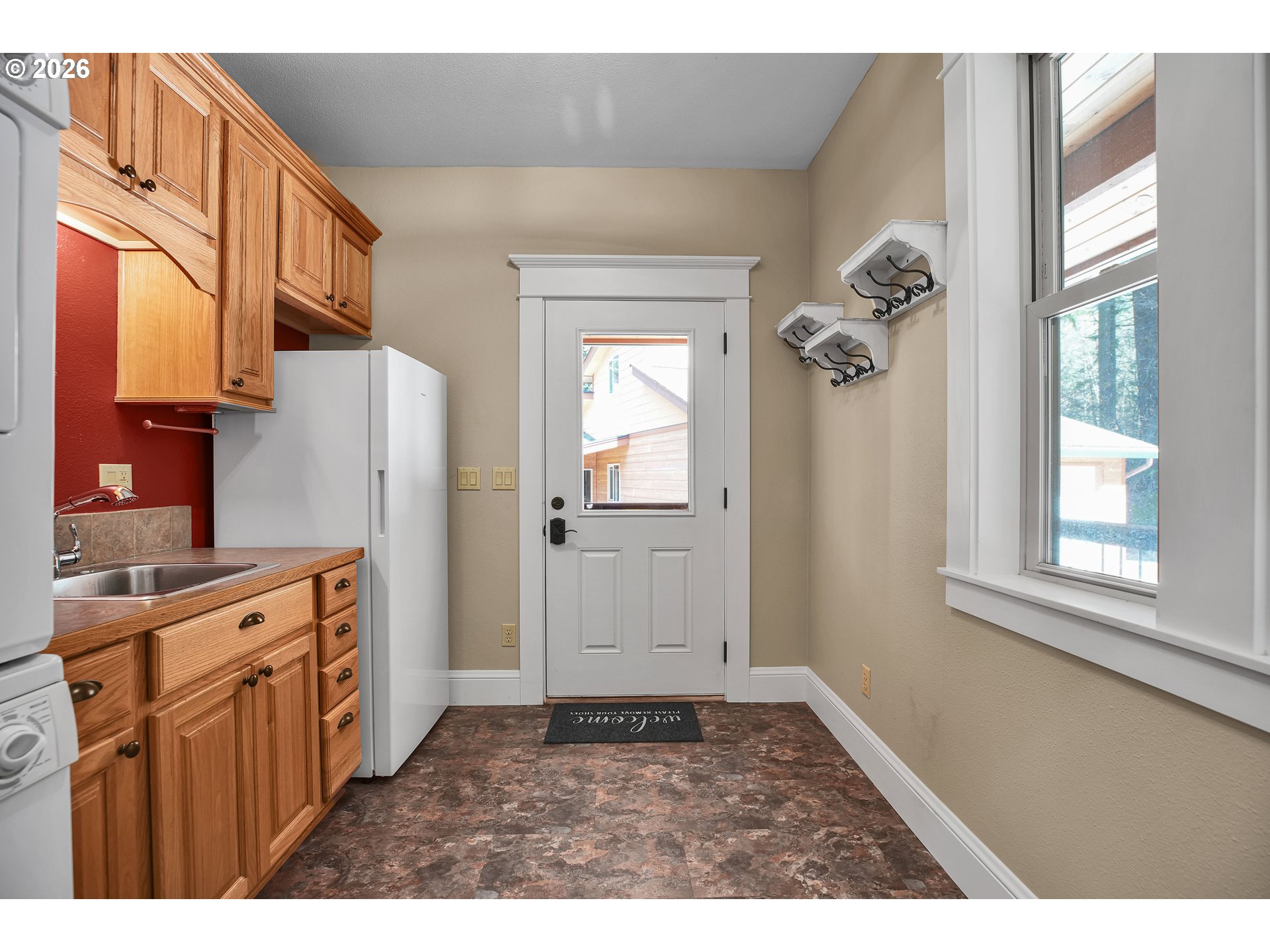 15308 Northeast Bonanza Road Brush Prairie, WA 98606 - Photo 21 of 45 Laundry