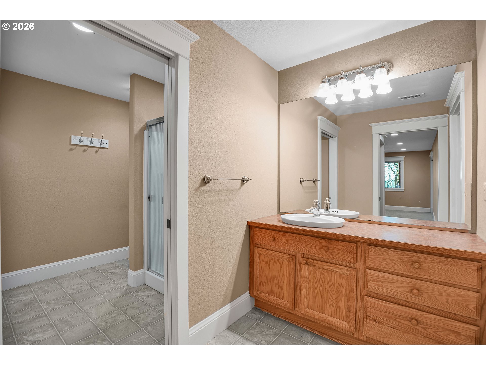 15308 Northeast Bonanza Road Brush Prairie, WA 98606 - Photo 27 of 45 Bathroom